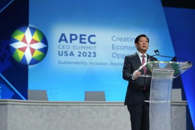 US and Philippines sign a nuclear cooperation pact allowing US investment and technologies